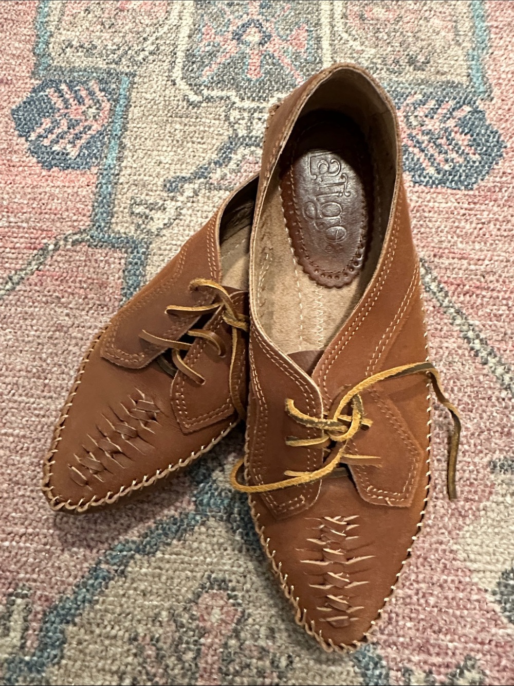 Anthropologie Latigo Brown Pointed-Toe Leather Lace-Up Boho Flats Size 8.5 - Picture 3 of 5